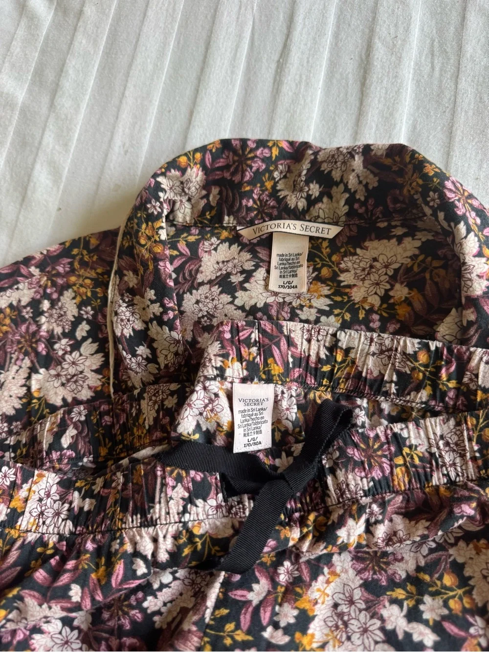 Victoria's Secret Black Floral Short Pajama Set size L